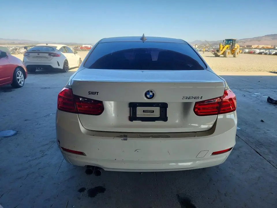 2013 BMW 328 I SULEV  