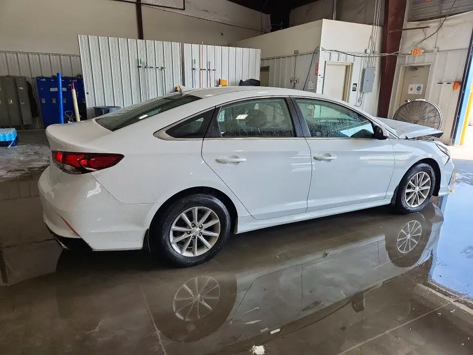 2019 HYUNDAI SONATA SE  