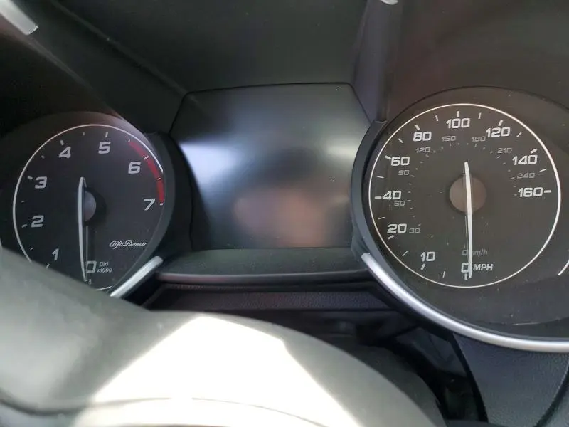 2022 ALFA ROMEO GIULIA SUPER SPORT  