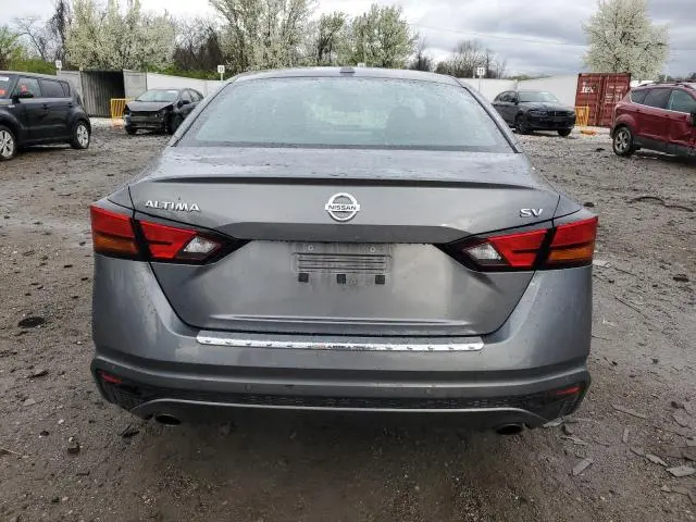 2022 NISSAN ALTIMA SV  