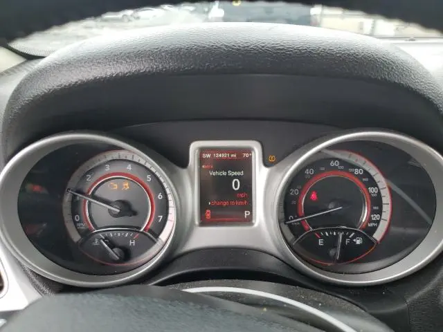 2024 DODGE JOURNEY SE  
