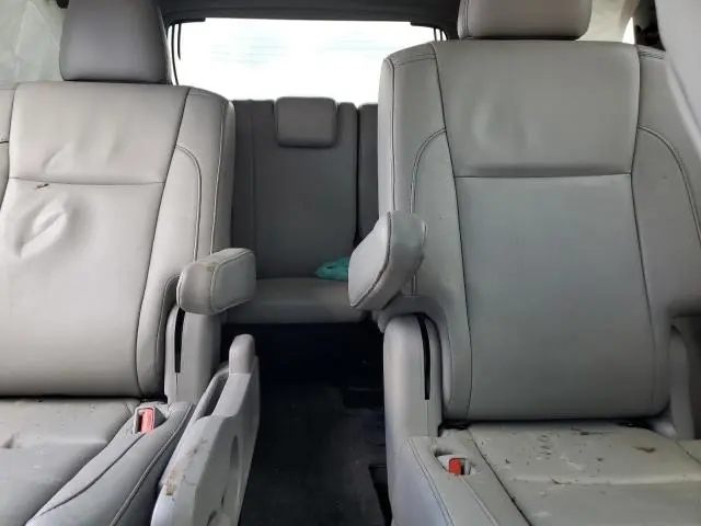 2017 TOYOTA HIGHLANDER SE  