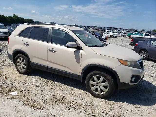 2011 KIA SORENTO BASE  