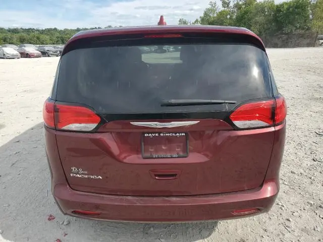 2017 CHRYSLER PACIFICA LX  