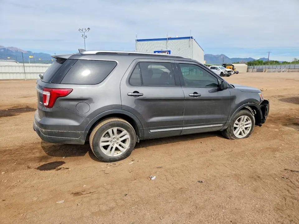 2018 FORD EXPLORER XLT  