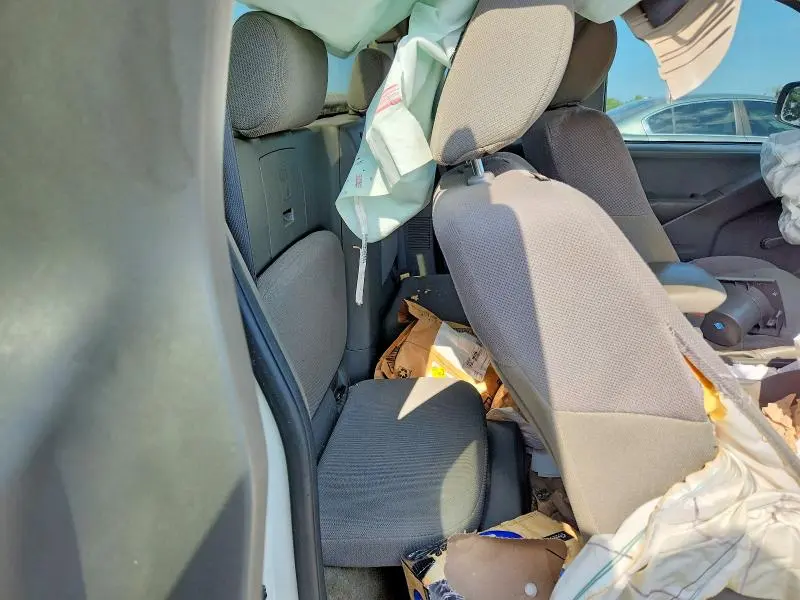 2016 NISSAN FRONTIER S  