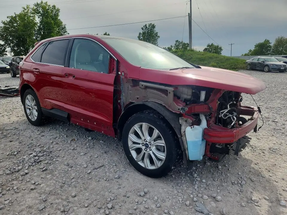 2022 FORD EDGE TITANIUM  