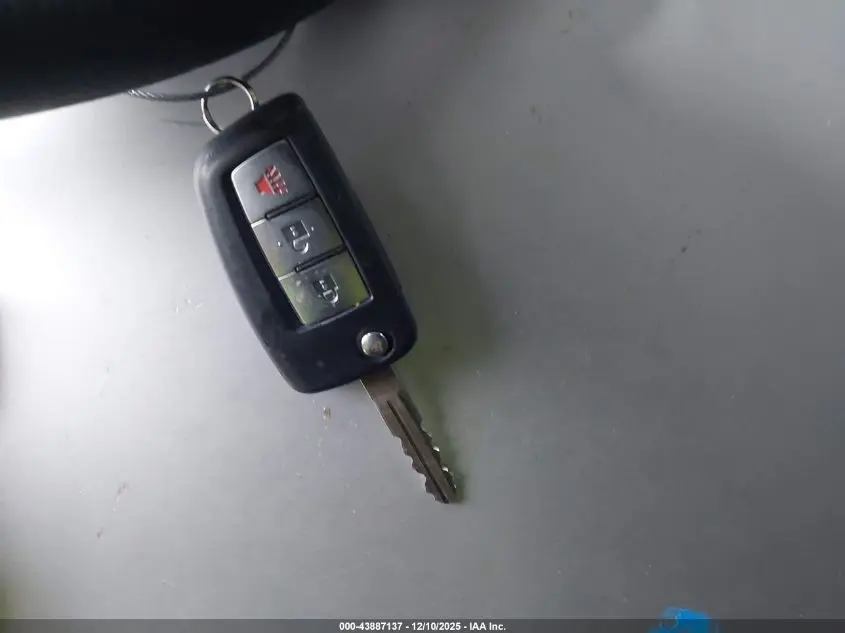 2016 NISSAN ROGUE S/SL/SV