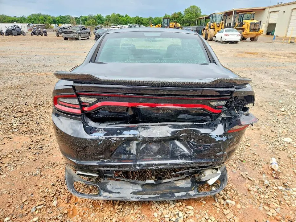 2017 DODGE CHARGER SE  