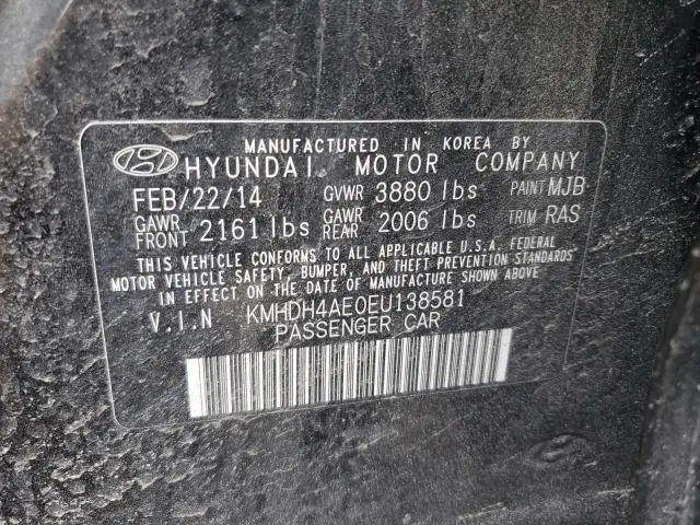2014 HYUNDAI ELANTRA SE