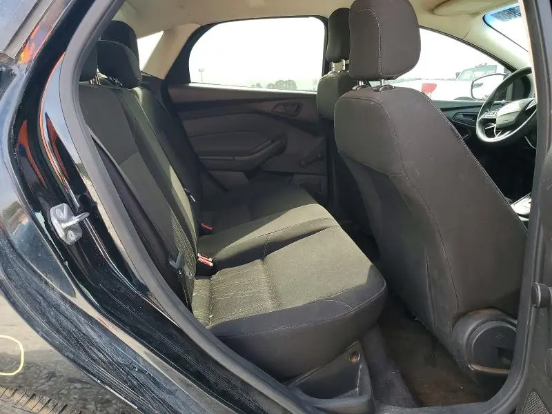 2016 FORD FOCUS S  