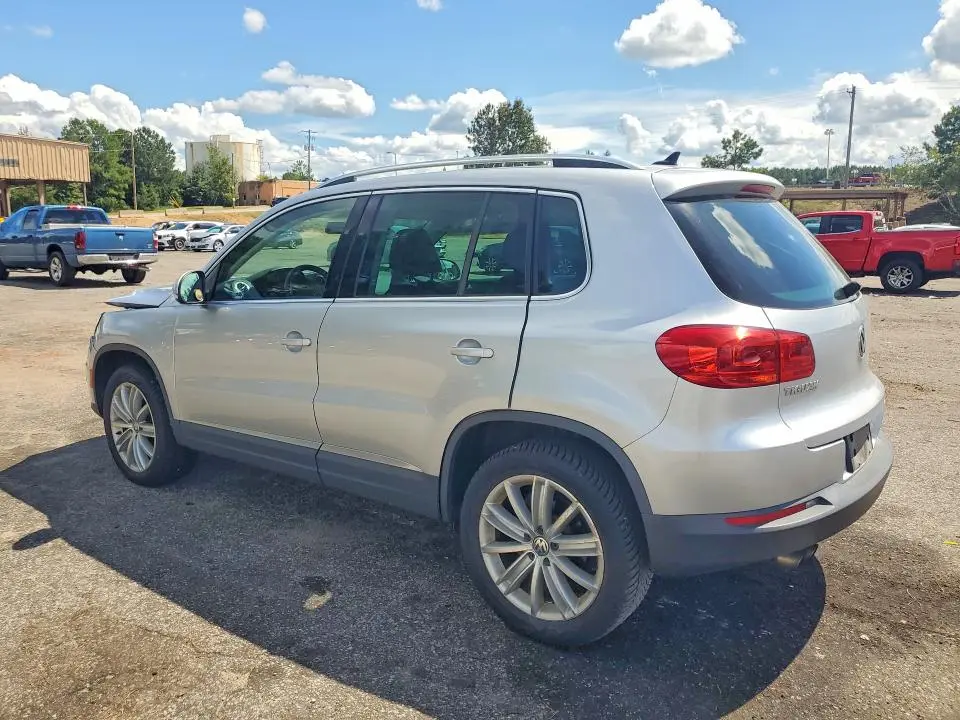 2015 VOLKSWAGEN TIGUAN S  