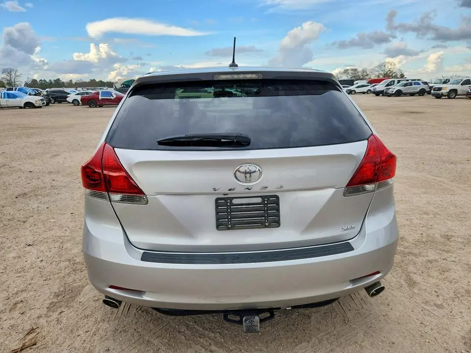2014 TOYOTA VENZA XLE  