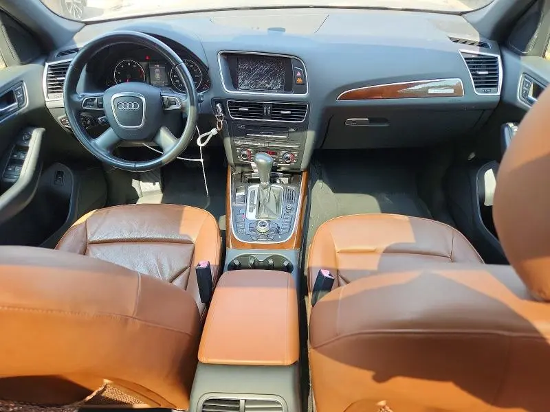 2010 AUDI Q5 PREMIUM PLUS  