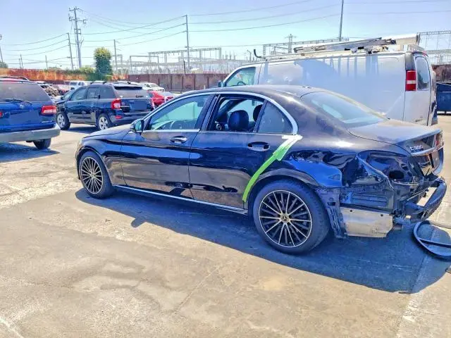 2020 MERCEDES-BENZ C 300  