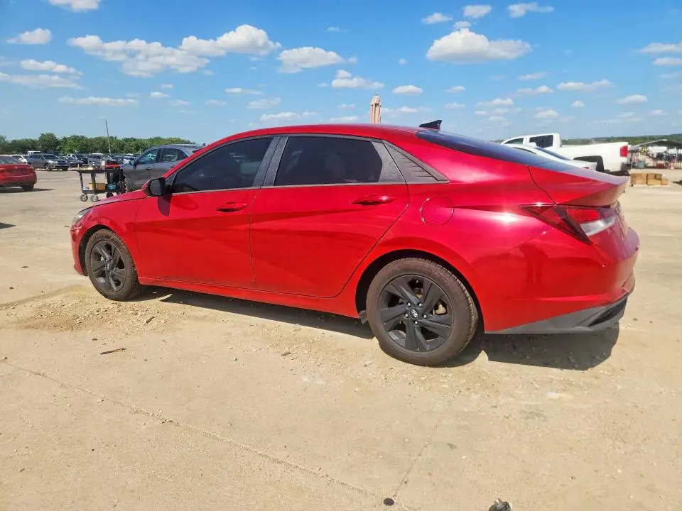 2021 HYUNDAI ELANTRA SEL  