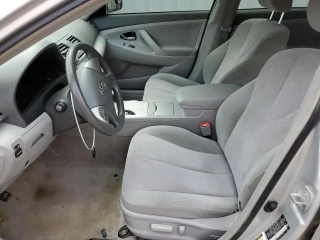 2010 TOYOTA CAMRY SE  