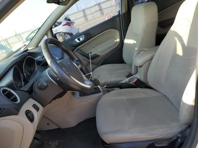 2014 FORD FIESTA SE  