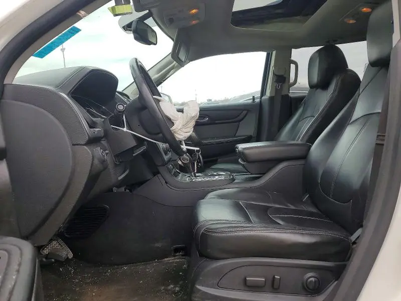 2013 GMC ACADIA SLT-1  