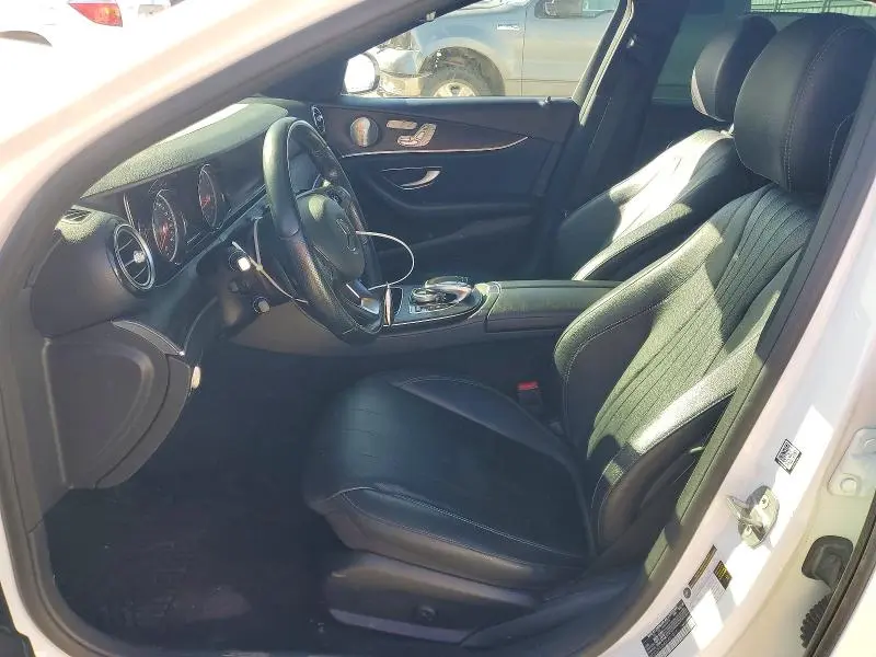 2018 MERCEDES-BENZ E 300  