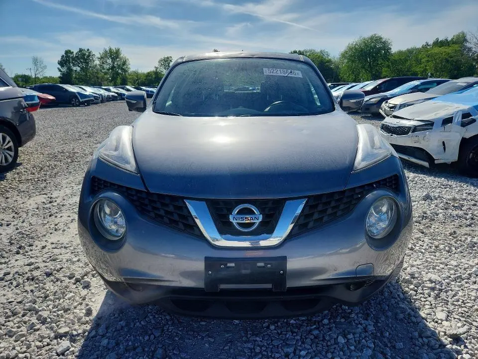 2015 NISSAN JUKE SV  