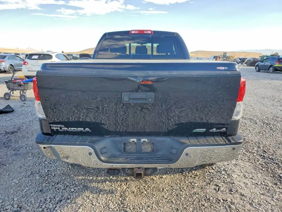 2010 TOYOTA TUNDRA DOUBLE CAB SR5  