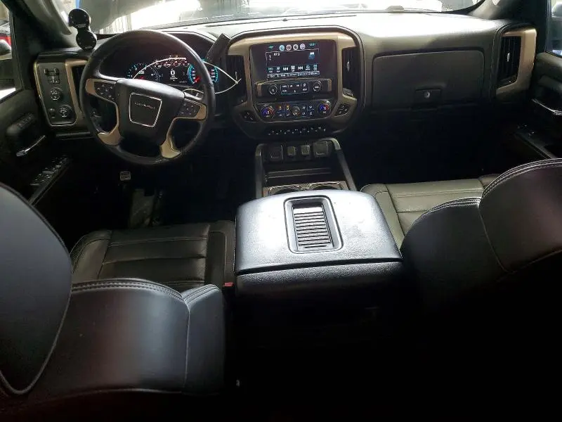 2017 GMC SIERRA K2500 DENALI  