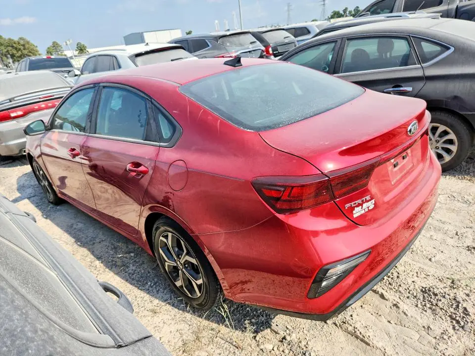 2021 KIA FORTE LXS  
