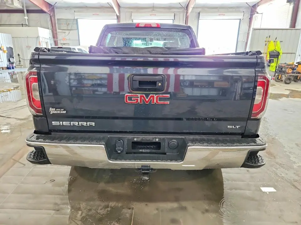2018 GMC SIERRA K1500 SLT  