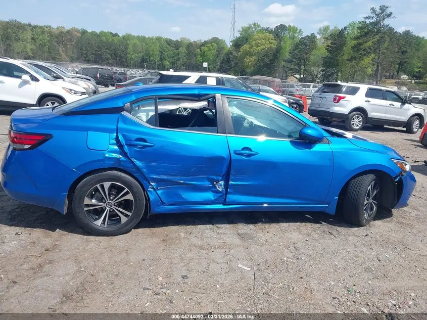 2022 NISSAN SENTRA SV XTRONIC CVT