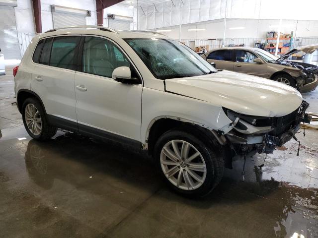 2014 VOLKSWAGEN TIGUAN S