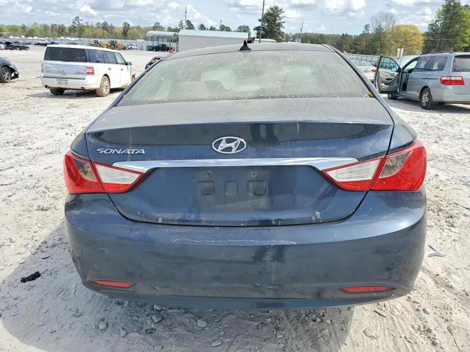 2012 HYUNDAI SONATA GLS  