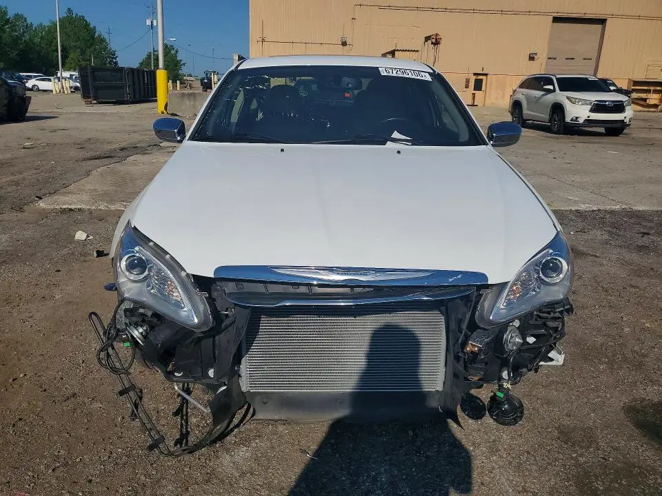 2013 CHRYSLER 200 LIMITED  