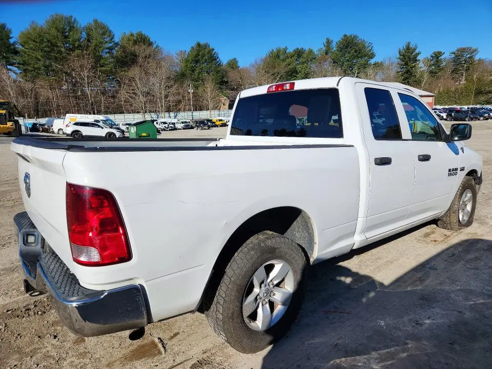 2014 RAM 1500 ST  