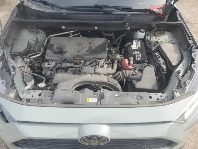 2019 TOYOTA RAV4 XLE  