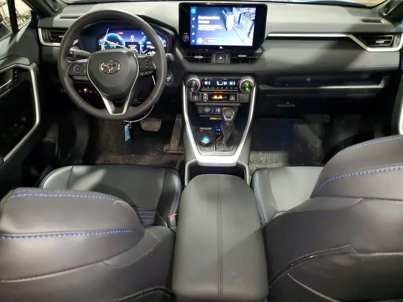 2025 TOYOTA RAV4 XSE  
