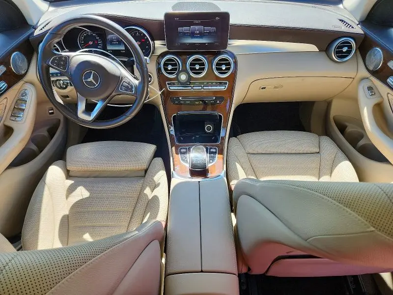 2017 MERCEDES-BENZ GLC 300 4MATIC  