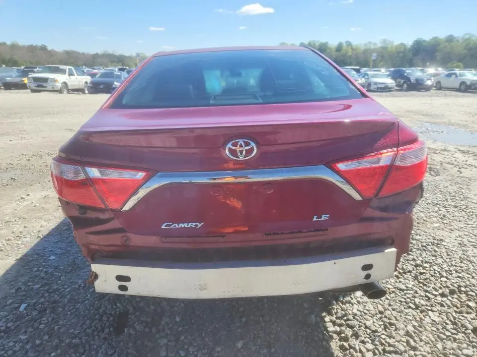 2017 TOYOTA CAMRY LE  