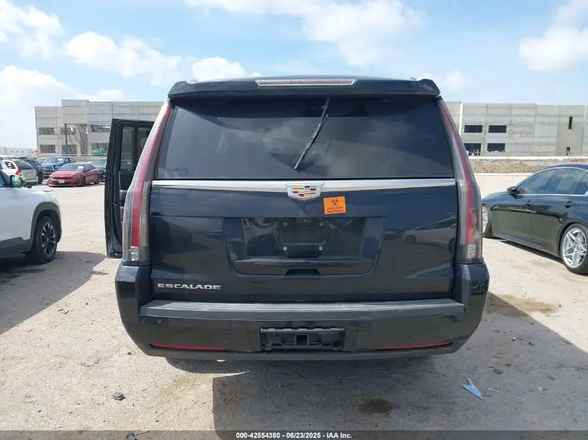 2020 CADILLAC ESCALADE ESV 4WD LUXURY
