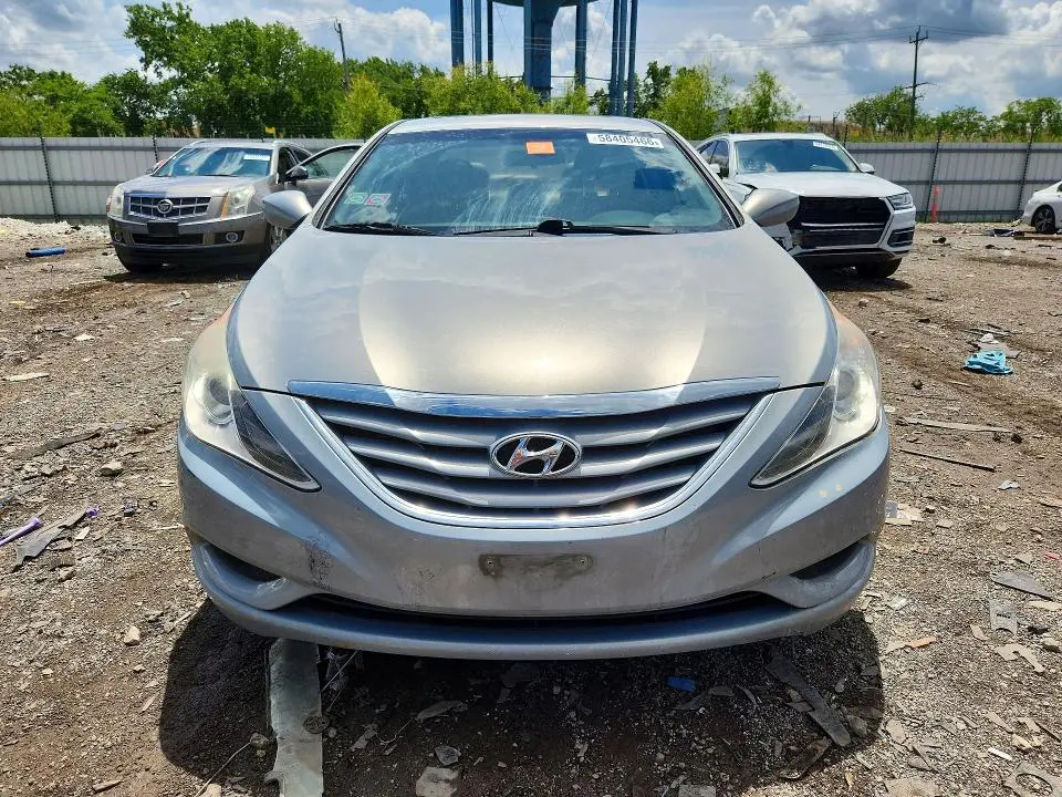 2011 HYUNDAI SONATA GLS  