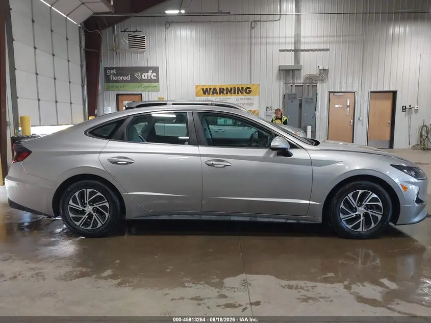2021 HYUNDAI SONATA BLUE
