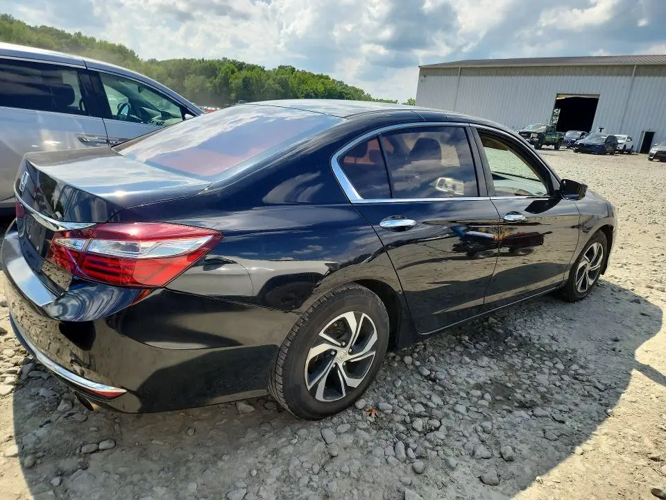 2017 HONDA ACCORD LX  