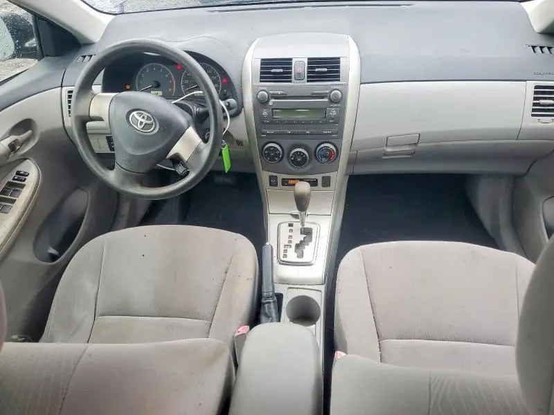 2011 TOYOTA COROLLA LE  