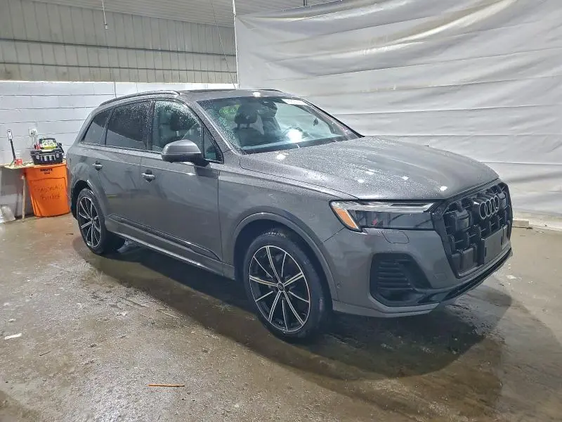 2025 AUDI Q7 PREMIUM PLUS  