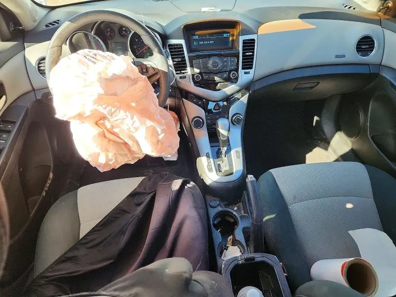 2011 CHEVROLET CRUZE LS  