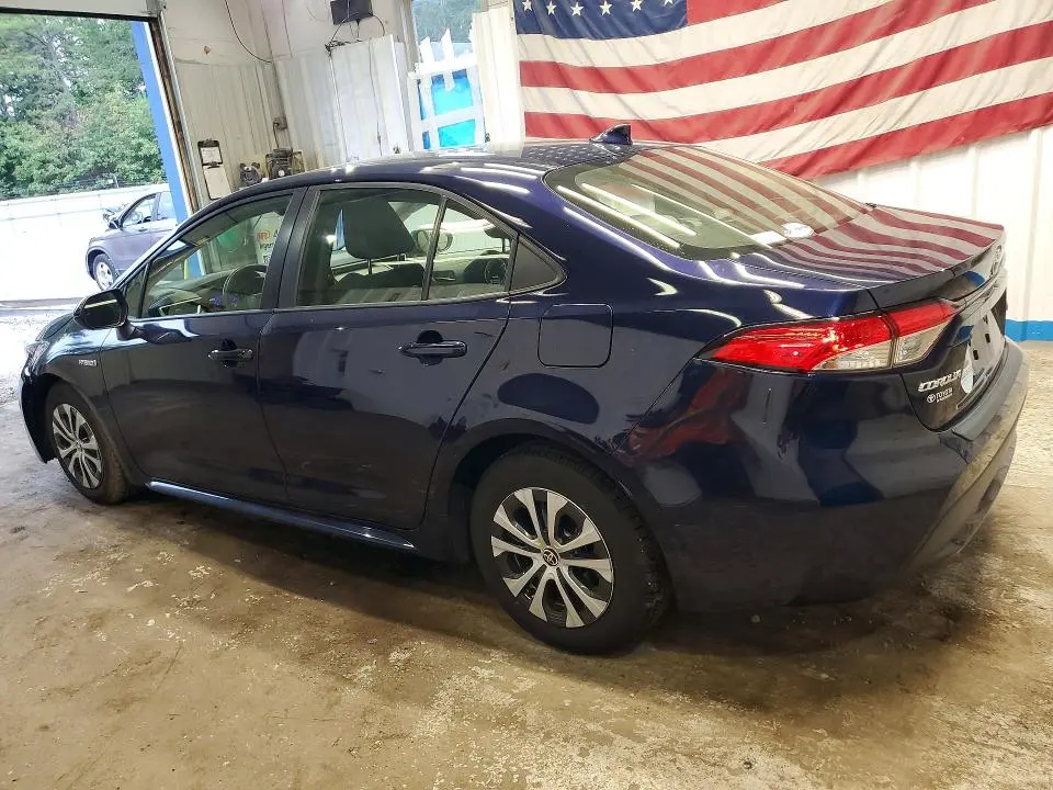 2021 TOYOTA COROLLA LE  