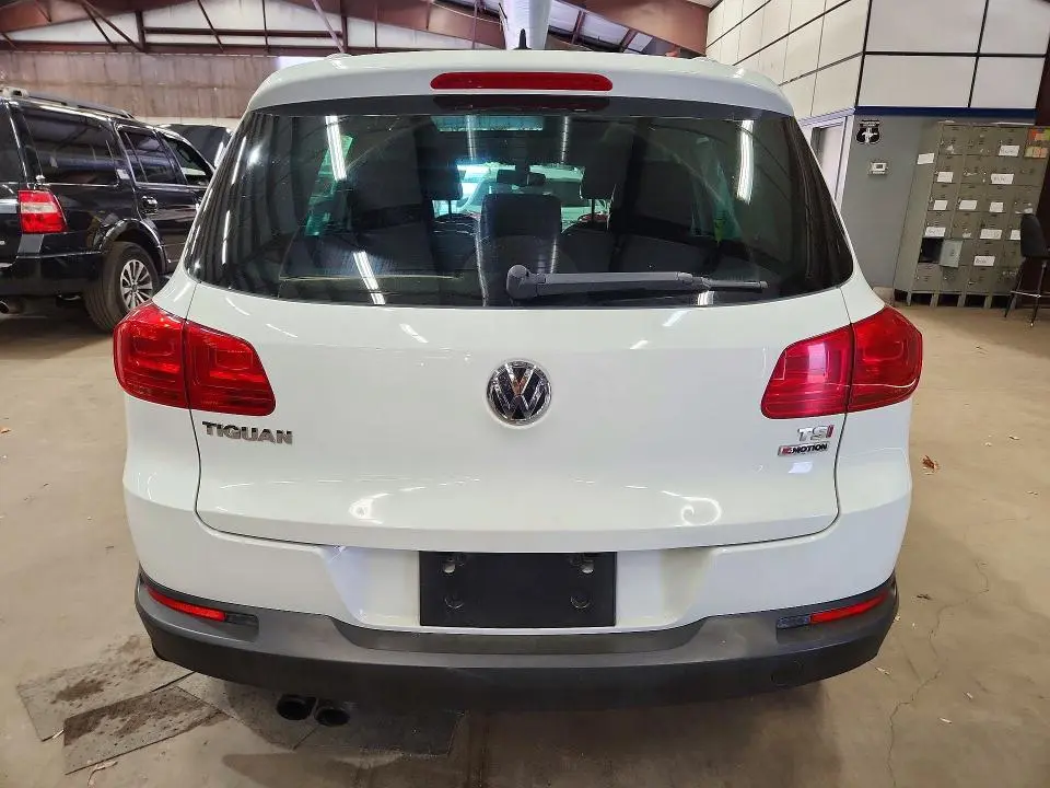 2017 VOLKSWAGEN TIGUAN WOLFSBURG  