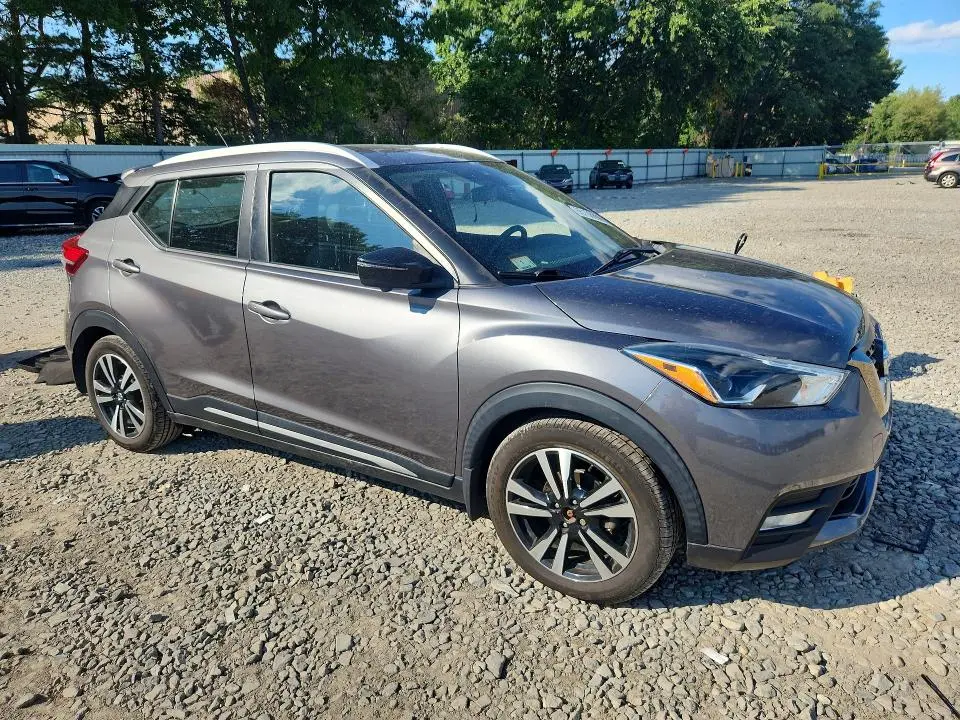 2020 NISSAN KICKS SR  