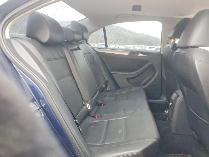 2014 VOLKSWAGEN JETTA SE  