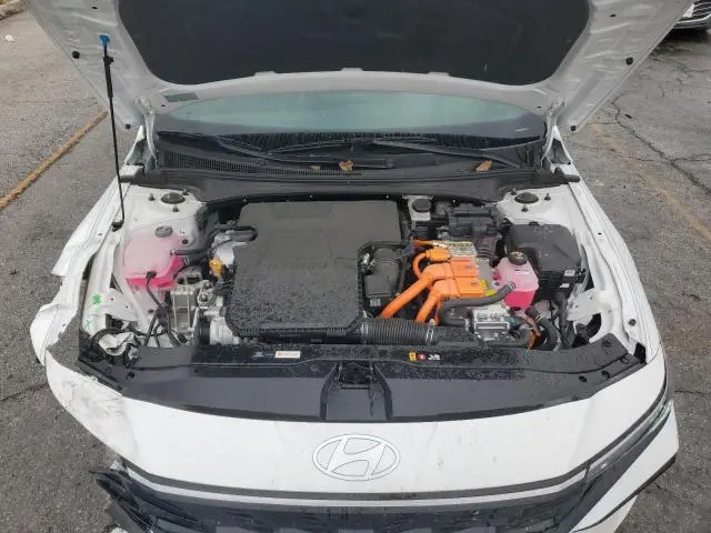 2025 HYUNDAI ELANTRA BLUE  